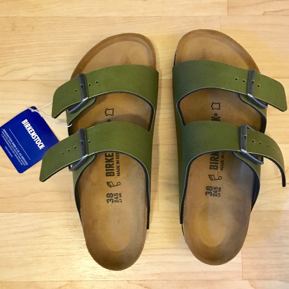 NEW WITH TAGS! Arizona Birkenstock Olive Green 38